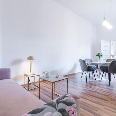 Apartamento Opera Bytom Exterior foto
